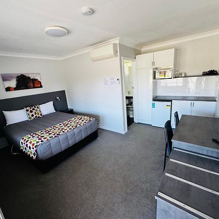 Altona Motel Uralla Exteriör bild