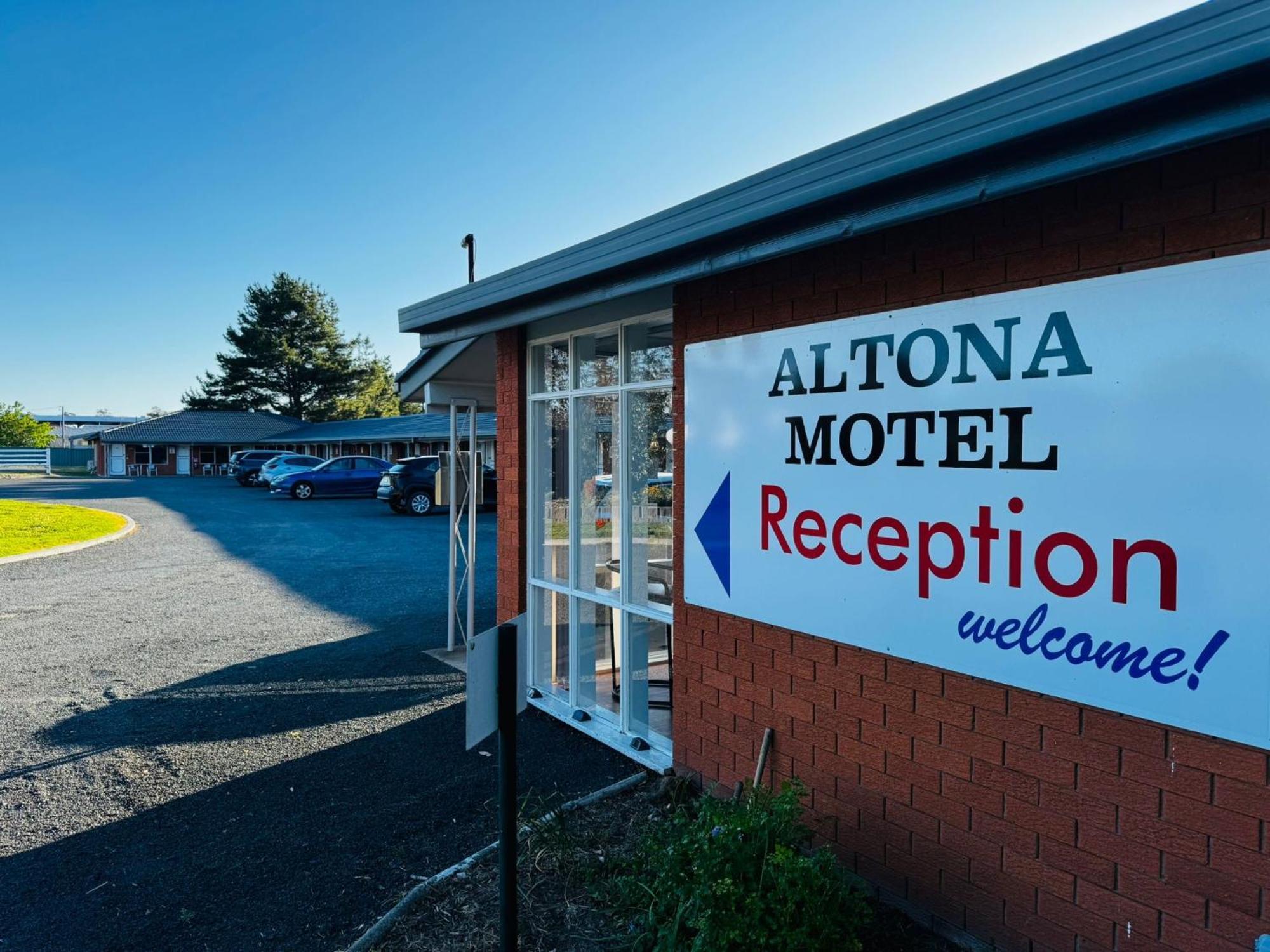 Altona Motel Uralla Exteriör bild