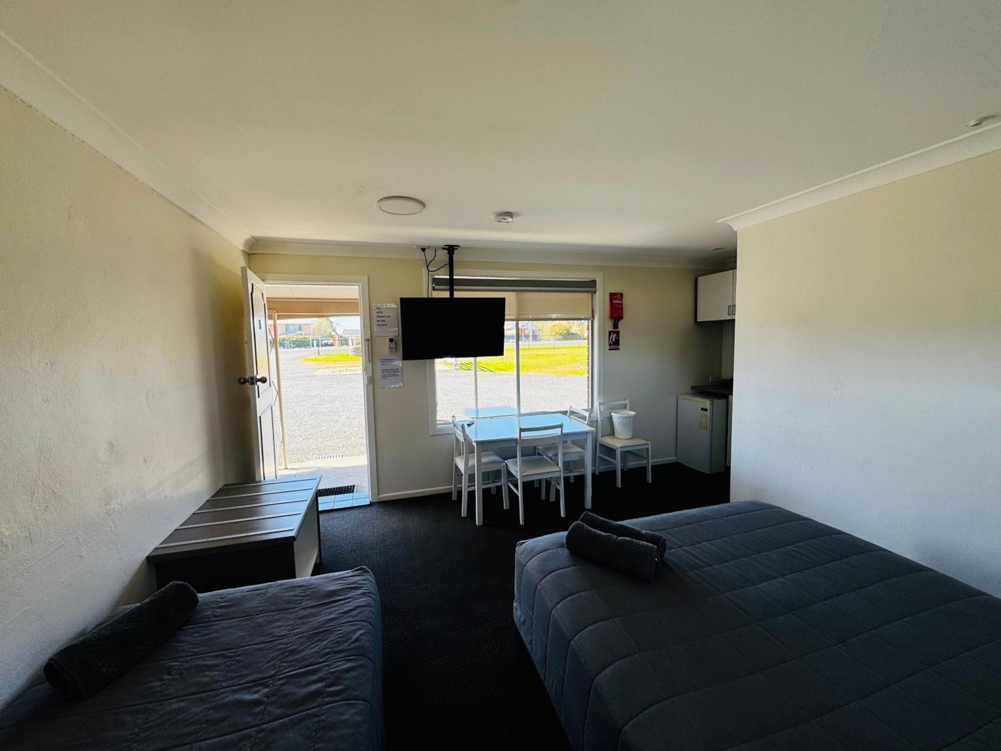 Altona Motel Uralla Exteriör bild